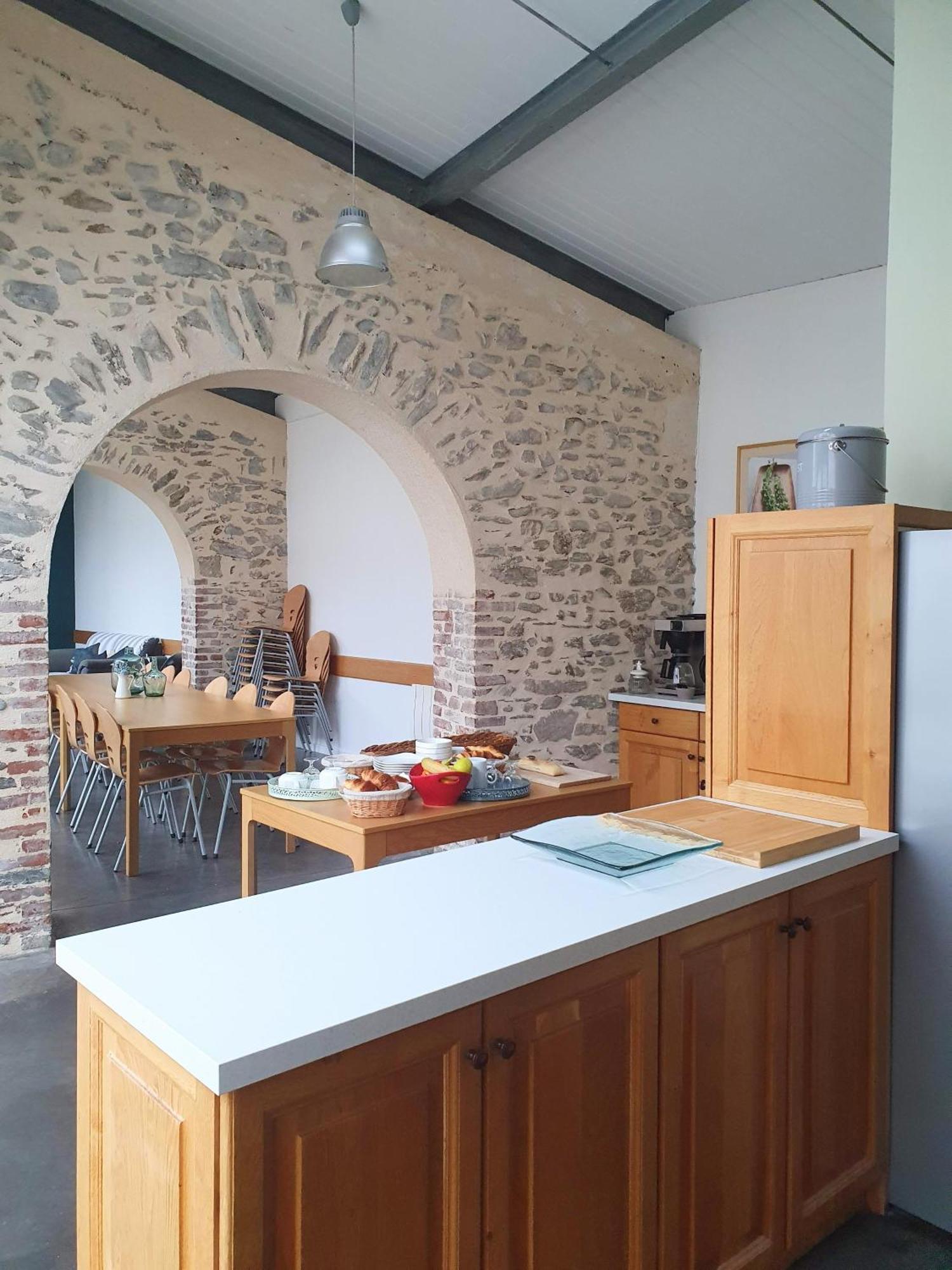 Saint-Andeol-le-Chateau Gite Les Arches מראה חיצוני תמונה